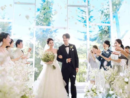 ヒルサイドクラブ迎賓館（札幌） ゲストに温かく見守られる挙式の画像2