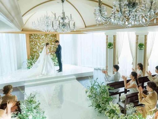 ラグナヴェール仙台 自然光の温もりに包まれる空間の画像1