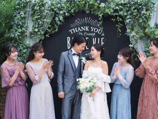 ベルヴィ郡山館 自然光に包まれる記念写真の画像1