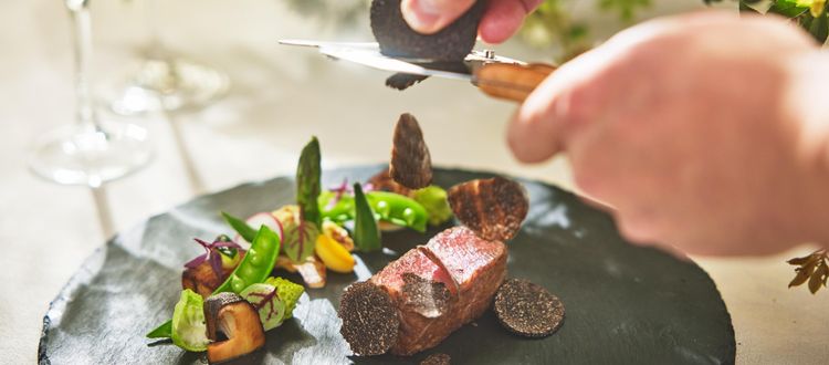 セントヴェルジェ教会 こだわり抜いた食材を磨かれた美食の数々でゲストをおもてなしの画像