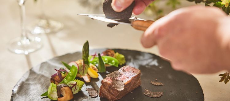セントヴェルジェ教会 こだわり抜いた食材が織りなす美食の数々で、ゲストをおもてなしの画像