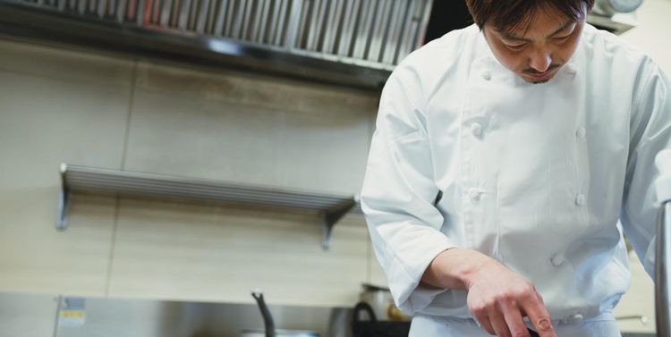 ウェディングレストラン アレーズ 食べる前から目でも舌でも愉しめる「会話が弾む一皿」をご提供の画像2