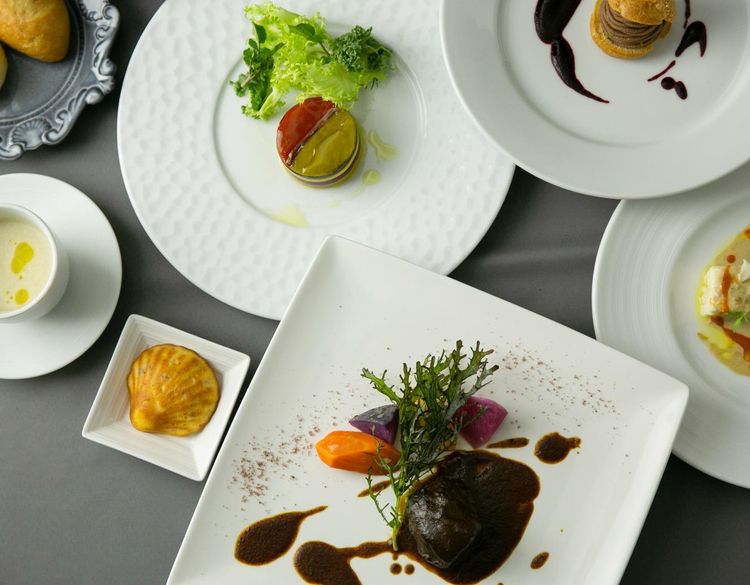 HOTEL EMANON(ホテルエマノン 【1件目フェア見学特典】30万円相当の特典プレゼント!の画像2