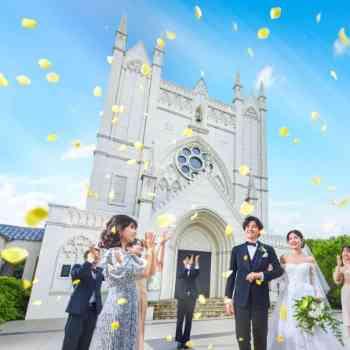 憧れの大聖堂で荘厳な結婚式を