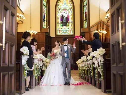 ガーデンベルズ延岡 【祝福のフラワーシャワー】の画像2