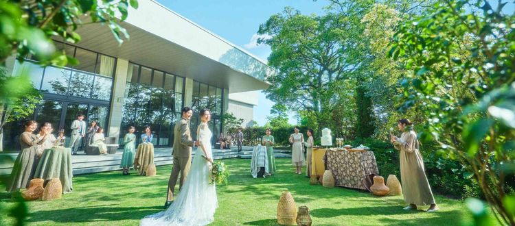 ブランレヴュー宇都宮 緑・水・光あふれる貸切ガーデンが紡ぐ非日常の特別な邸宅の画像