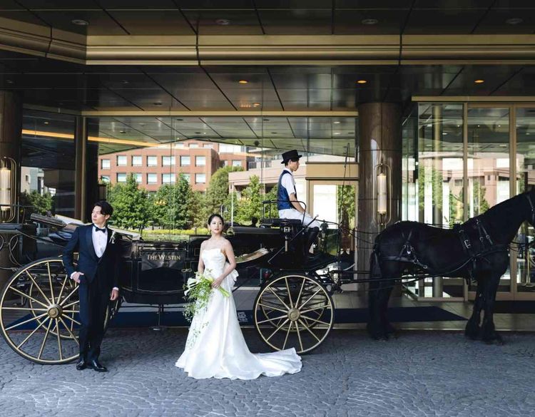 ウェスティンホテル東京 ヨーロッパの公式儀礼で使用されるランドー馬車で華やかなひと時の画像3