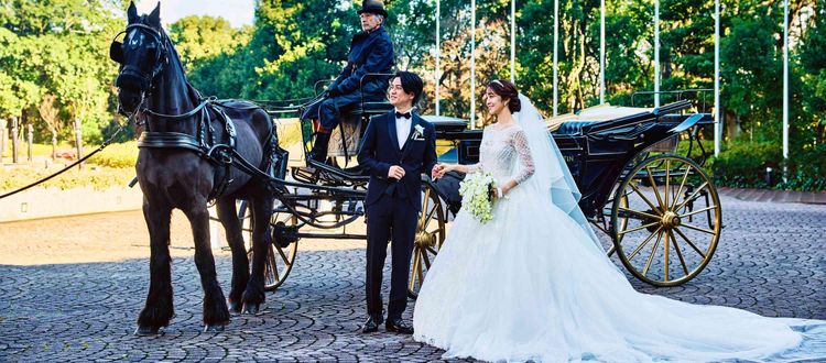 ウェスティンホテル東京 ヨーロッパの公式儀礼で使用されるランドー馬車で華やかなひと時の画像