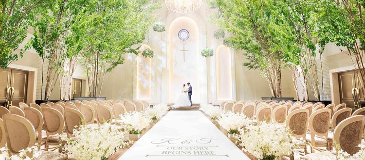 ホテルフランクス 天井高17ｍを誇る壮大なチャペルが待望のリニューアル！の画像