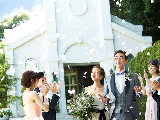 ホテルフランクス 温かな祝福 フラワーシャワーの画像1