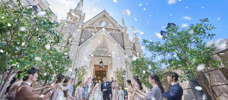 伊勢山ヒルズ 3挙式×6邸宅の自然豊かな迎賓館で自分たちらしい一日をの画像1