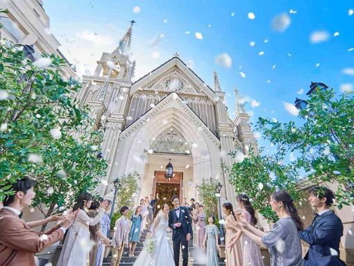 伊勢山ヒルズ 憧れのフラワーシャワーの画像3