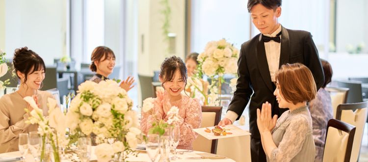 アルカーサル・アヴィオ おふたりの大切なゲストへのおもてなしをお料理にこめての画像