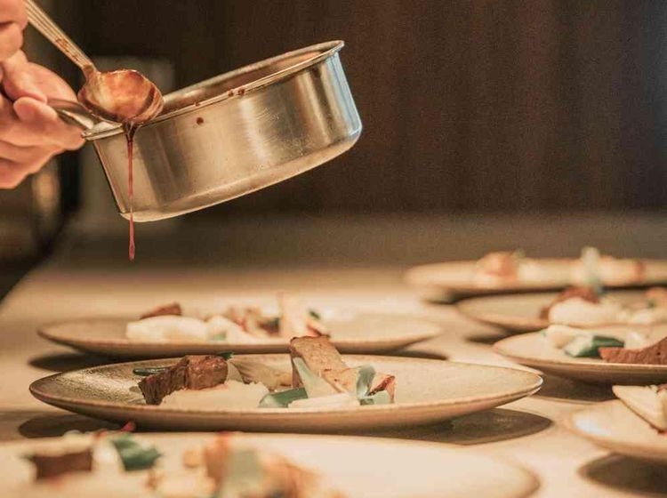 マウロ・アネーラ 目の前で仕立てる、
上質なおもてなしの画像2