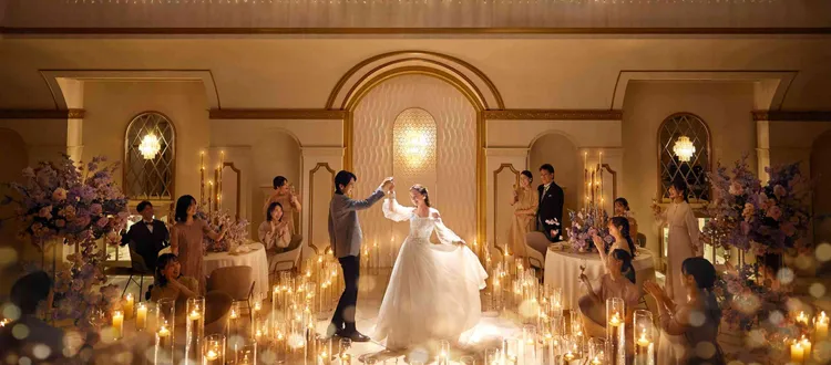 アニヴェルセルヒルズ白壁 チャペル