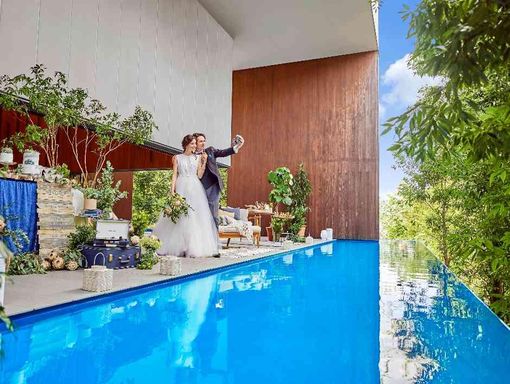 ブルー:ブラン 森と水辺に囲まれたテラスの画像2