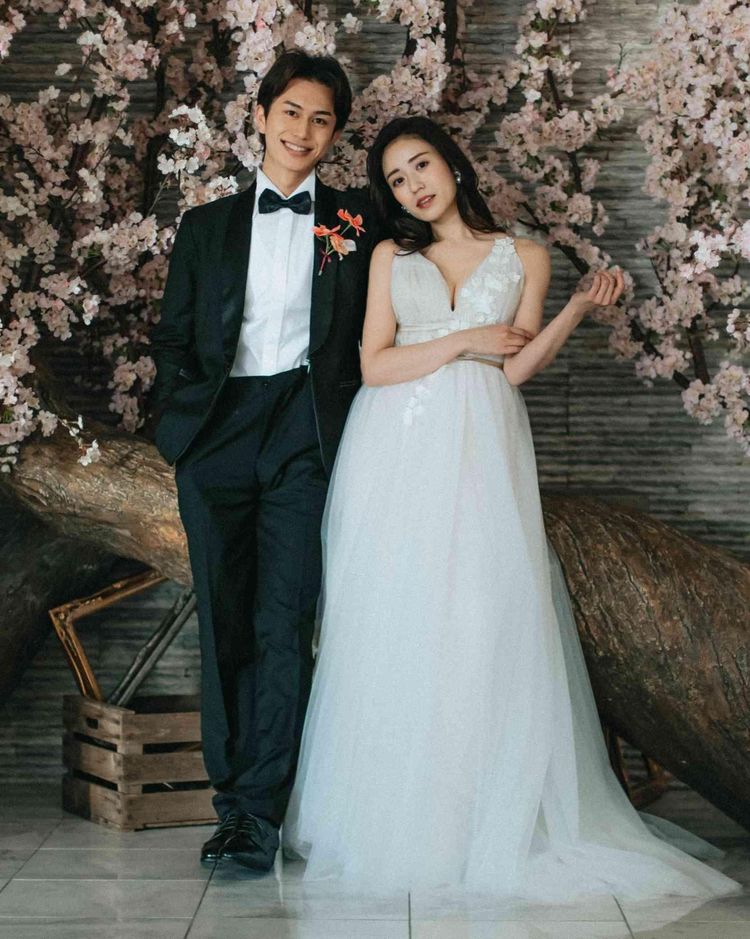 ベルヴィ ラヴァンセーヌ ウエディングドレス&カラードレスを特別価格でご紹介の画像1