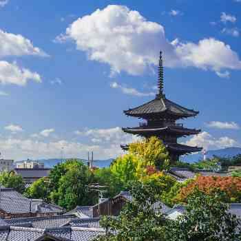 京都らしさ溢れる東山の中心に佇む