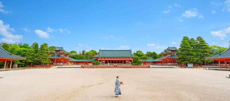 平安神宮会館 京の都で120余年の時を刻む神殿で叶える、憧れの神前式の画像