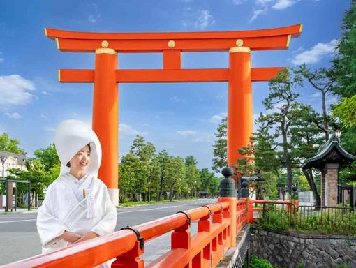 平安神宮会館 【有形文化財】神宮道の大鳥居の画像3