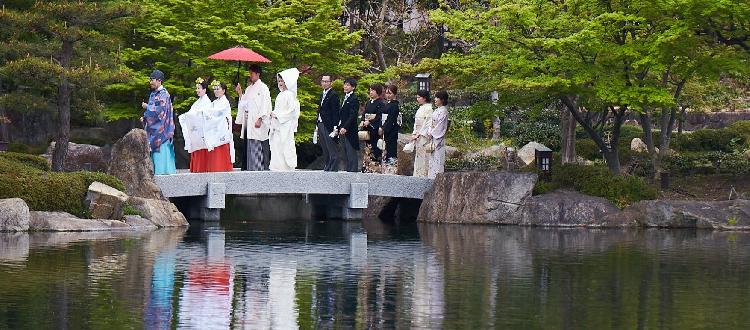 ガーデンレストラン徳川園 広大なロケーションに佇む歴史的建造物が門出の舞台の画像
