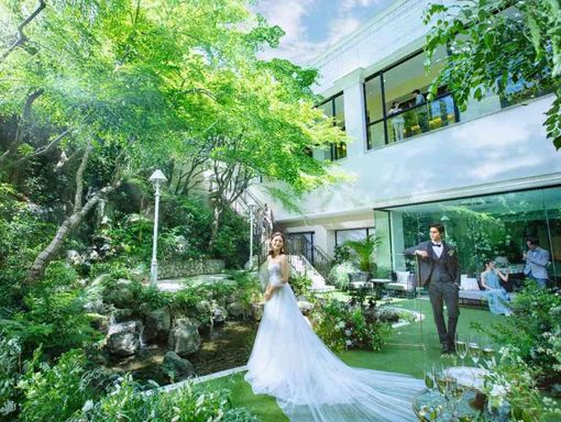 アプローズスクエア 東京迎賓館 光と緑あふれるプールガーデンの画像2