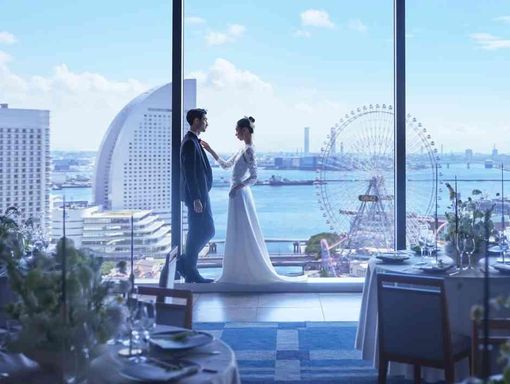 横浜モノリス 【好立地】 桜木町駅直結で雨天の画像1