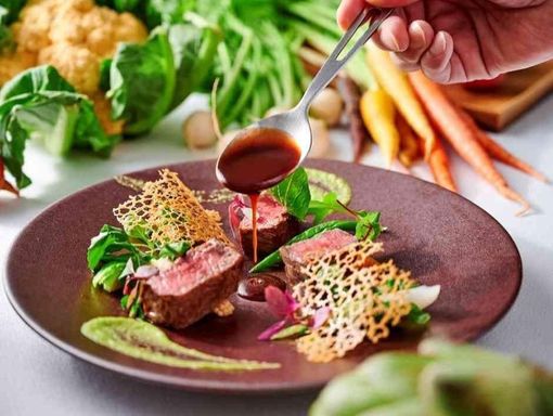 アルカンシエルリュクスマリアージュ大阪 厳選牛×国産伊勢海老の豪華試食の画像1