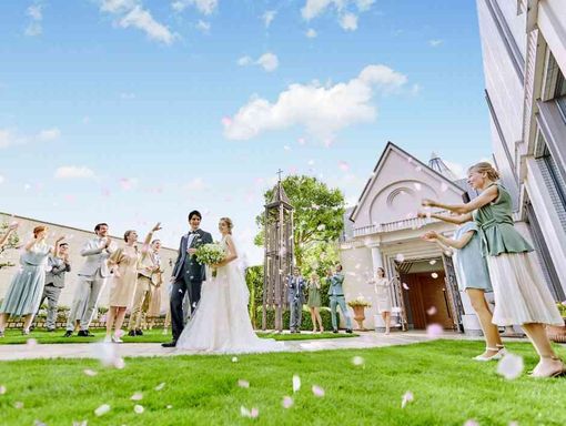 ホテル阪急インターナショナル 開放的なアフターセレモニーをの画像2