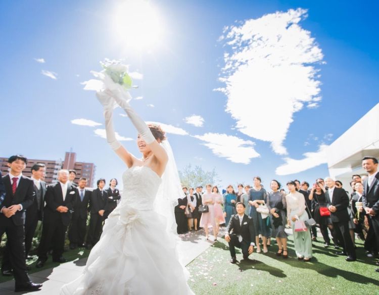 レンブラントホテル東京町田 青空に抱かれたスカイチャペルは、スタイリッシュかつ荘厳な空間の画像3