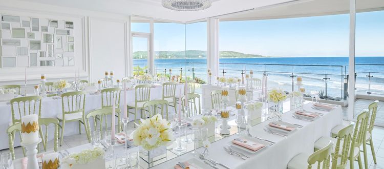 ホワイトアロウチャペル 海辺のパーティルームで、ラグジュアリーなひと時をの画像