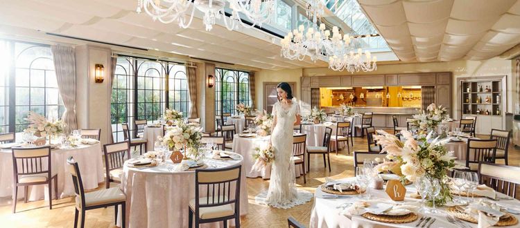 アルモニーソルーナ表参道 100名以上のゲストが着席できる「ラトリエ サンティール」の画像