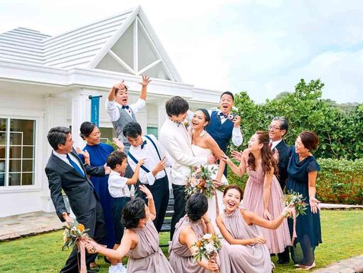 クリスタルチャペル ガーデンでカジュアルなシーンをの画像2