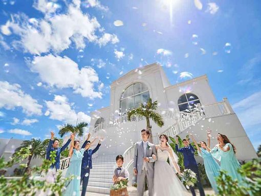 セントレジェンダオキナワ チャペル前の大階段で様々な演出の画像2