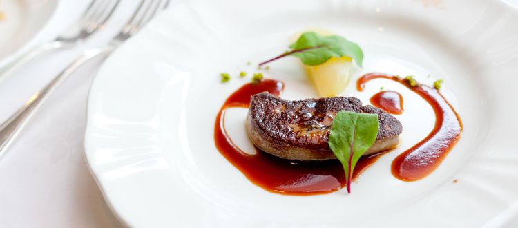 シェコーベ 記憶に残る芸術フレンチでゲストを魅了するの画像1