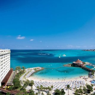 ルネッサンス・リベーラ教会 その他の写真3を大きいサイズでみる