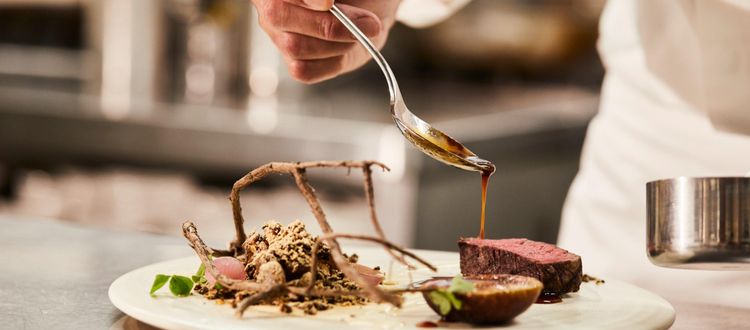 シングス青山 ゲストの記憶に残る、旬の素材が主役の逸品の画像1