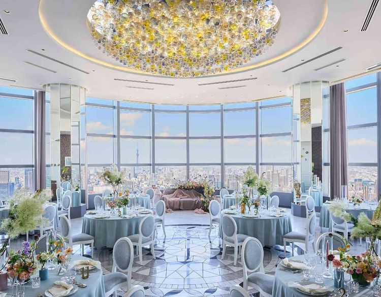 グランブリエ東京 眩く差し込む自然光と開放感抜群の絶景はふたりをより引き立てるの画像2