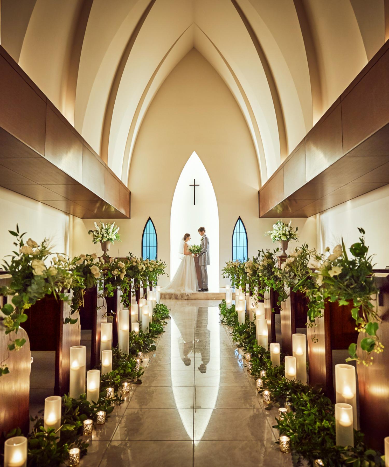 南青山サンタキアラ教会で結婚式 | 結婚式場を探すならハナユメ