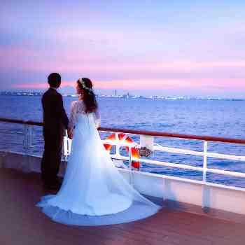 シンフォニークルーズウェディングで結婚式 | 結婚式場を探すならハナユメ