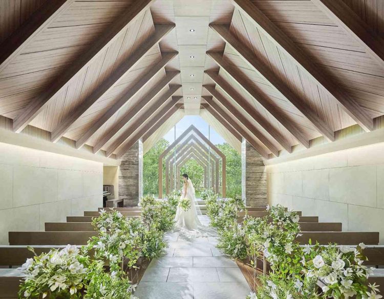 ストリングスホテル名古屋 ステンドグラス＆ナチュラル＆25年5月OPEN新チャペルの画像2