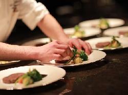 ベル・ジャルダン ライブ感溢れるオープンキッチンで最高のおもてなしをの画像3