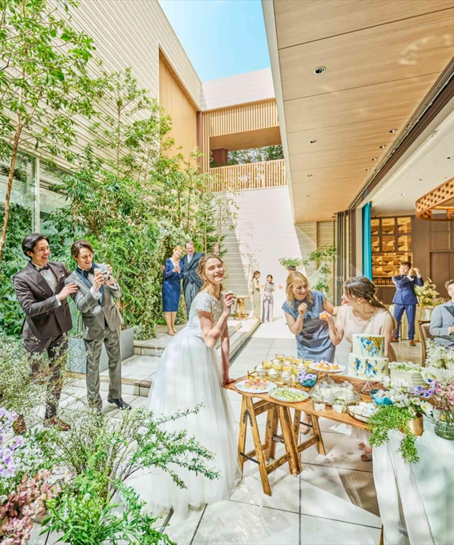 BLEU GRACE OSAKA（ブルーグレース大阪）○BRASSグループで結婚式