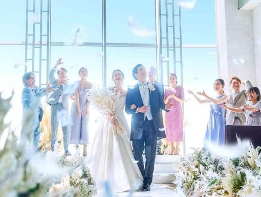 ラグナスイート新横浜 地上60mホテル最上階チャペルの画像1