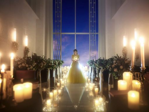 ラグナスイート新横浜 幻想的なナイトチャペルも人気の画像3