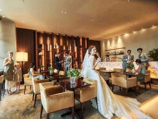 ラグナスイート新横浜 専用のウェイティングロビーの画像2