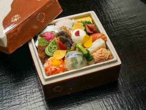 料亭 か茂免 匠の技、旬の彩りの画像2