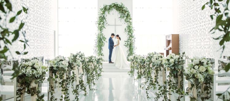 エルダンジュナゴヤ 専任牧師の本格教会式&ゲスト参加の人前式等お二人らしい挙式をの画像