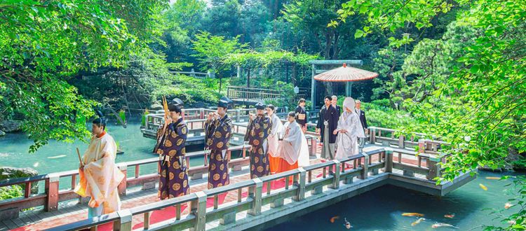 ル アール東郷 1万坪の自然に包まれた原宿の社 東郷神社の画像