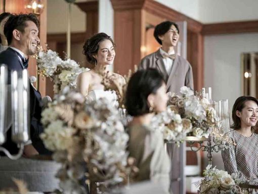 アーフェリーク白金 壁一面の窓が開放感を生み出すの画像1